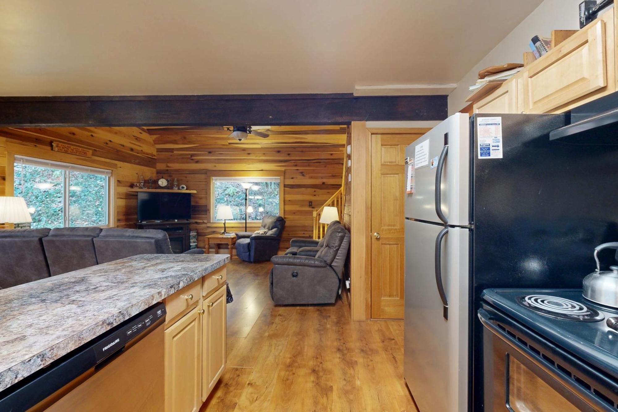 2 Bed 2 Bath Vacation Home In Whittier V Экстерьер фото